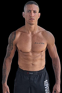 Eduardo Alves
