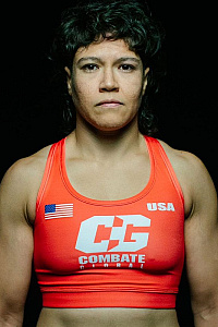 Stephanie Hernandez