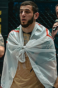 Albek Muzaev
